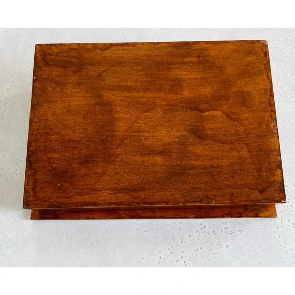 Vintage Wooden Hinged Lidded Box with Victorian Women Dancing Decoupage - Picture 12 of 12